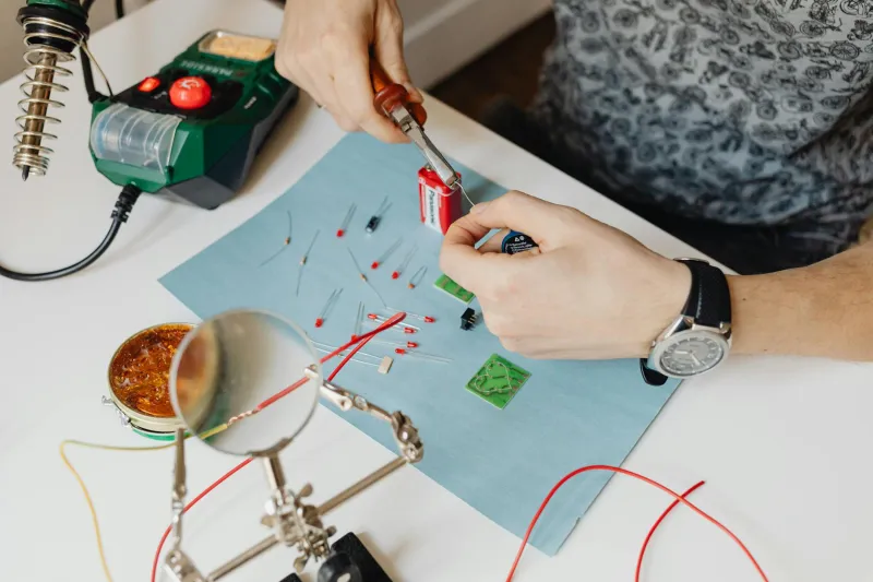 The Resurrection Workshop: How Britain's Repair Cafés Are Stitching Together a New Cultural Commons